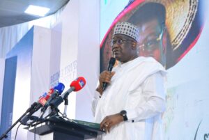 F2913568-55F6-49E0-A156-15A0193BB3F9