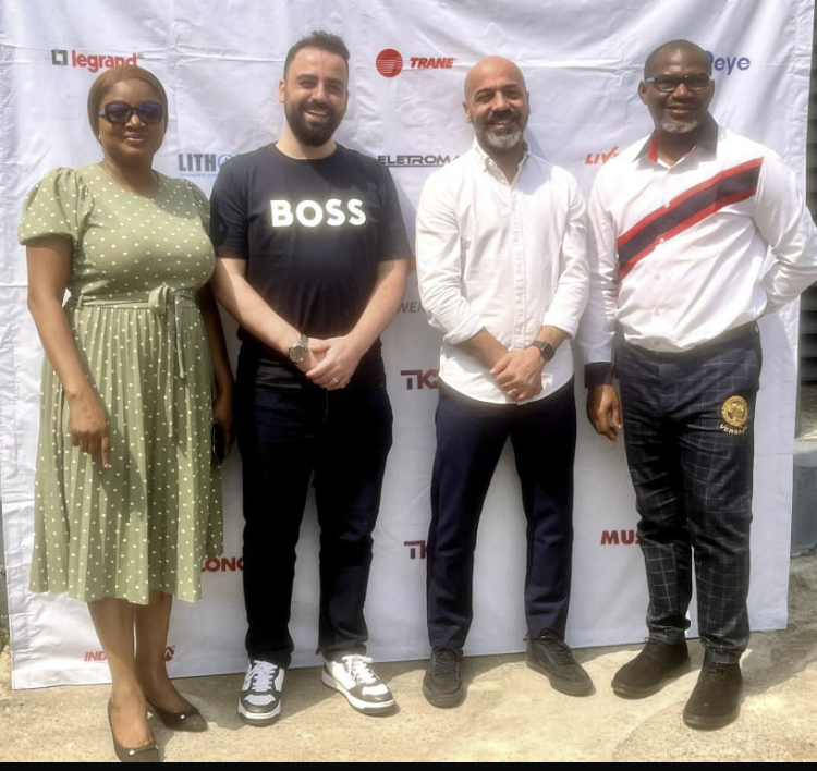 205263C4-EB2F-458B-B3B9-9667BFD59E9C