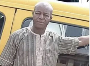 9CEFE611-4621-4F29-AD1A-C103C04FD2E9