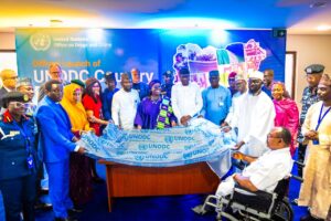 7BB8B9C1-2F6E-4F38-AB34-714FE97636D2