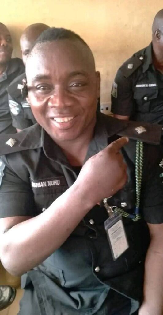 1C59390F-96C4-4629-A47C-67832DBCC03E