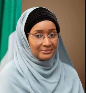 2F6D0DE5-8667-40C9-94C7-03D0E9A2B71A