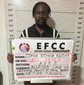 80BB6A9C-ED5A-4B17-AD4E-5CA426F34D78