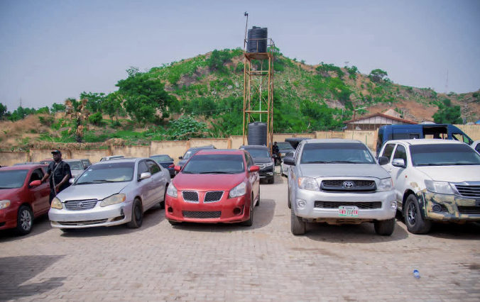 82129FEB-9463-4793-9742-9294B8BCB292